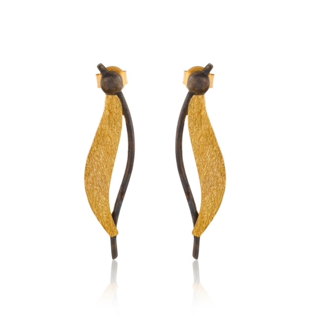 S shape Leaf Design in Two Tone
